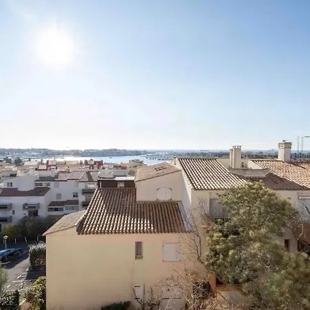 4 Personnes Port Centre *